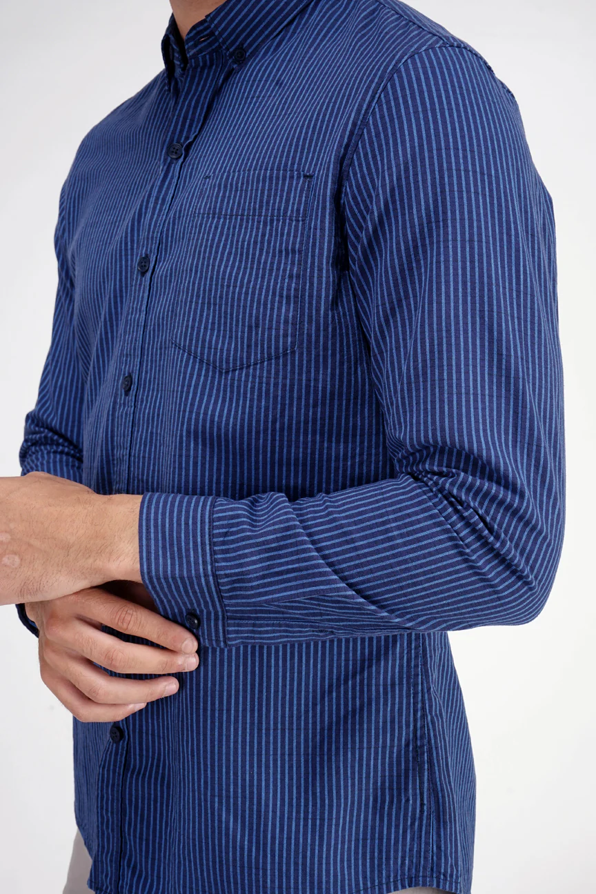 Kemeja Lengan Panjang Regular Bruce Navy Blue - Image 3