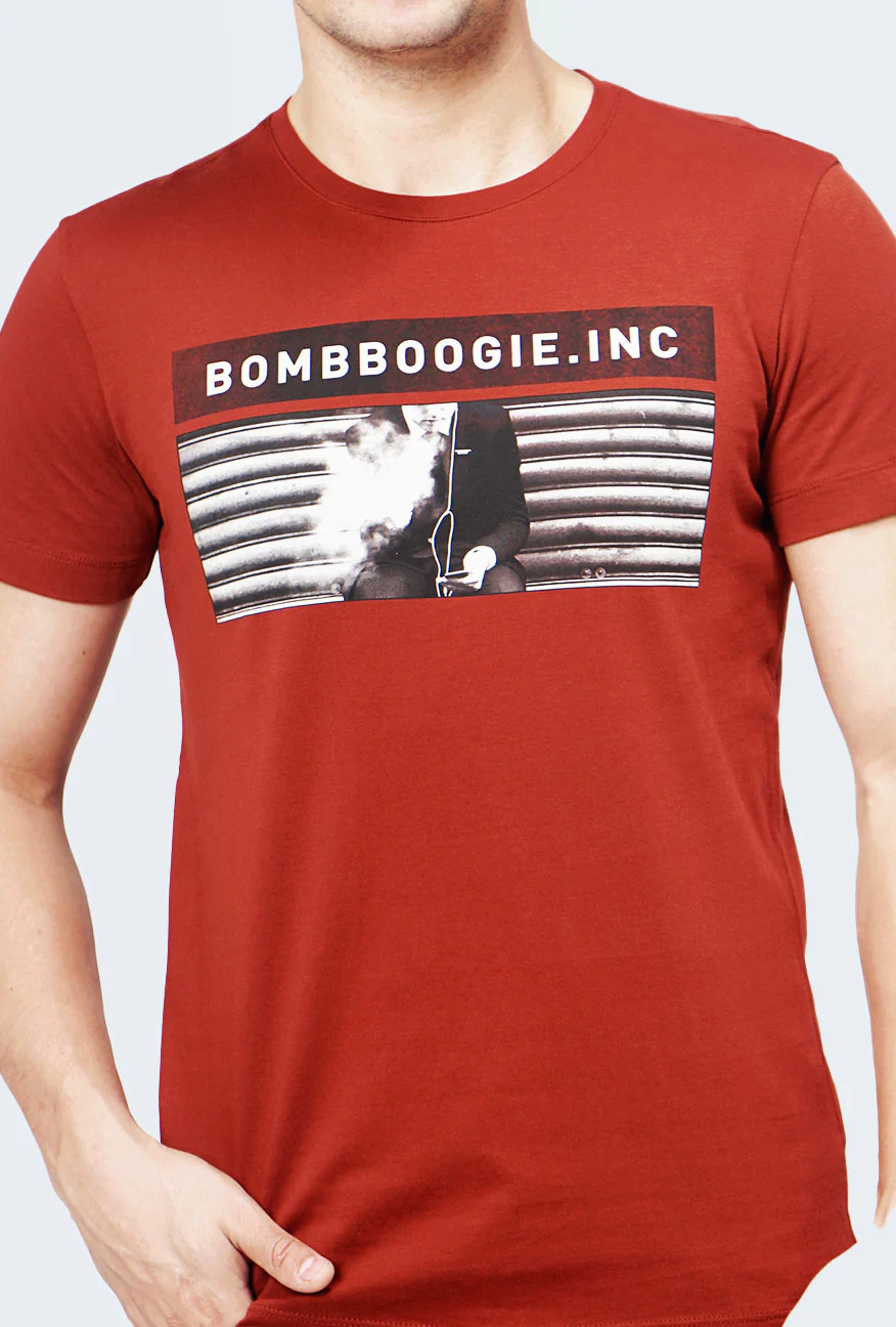 T-Shirt Lengan Pendek Darrel Dark Orange - Image 4