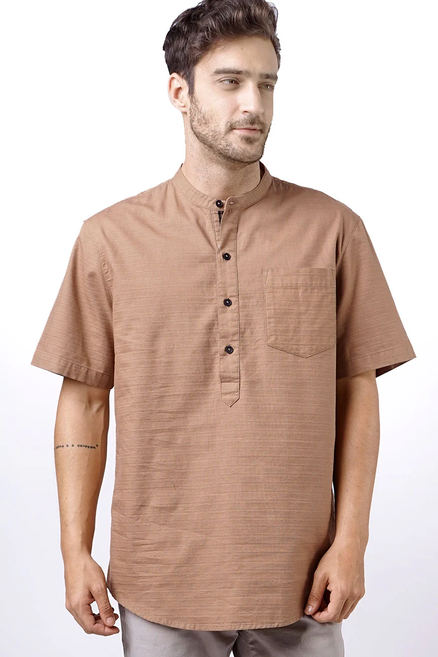 Kemeja Koko Easton Brown