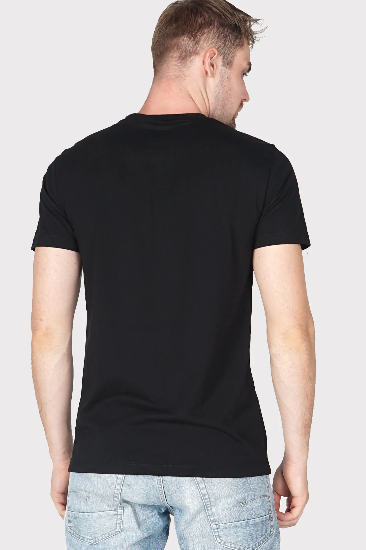 T-Shirt Lengan Pendek Fliction Black - Image 4