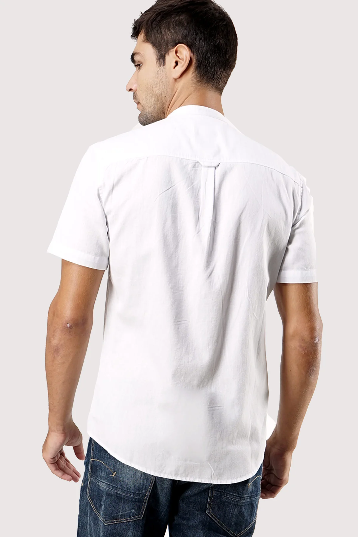 Kemeja Lengan Pendek Justice White Regular - Image 3