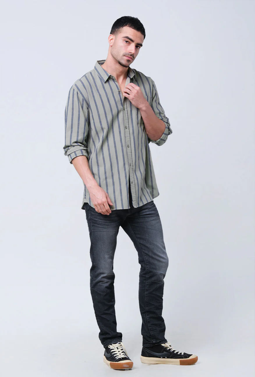 Kemeja Lengan Panjang Regular Slinky Olive Navy - Image 3