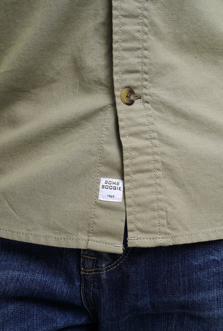 Kemeja Lengan Panjang Regular Sydow Olive - Image 3