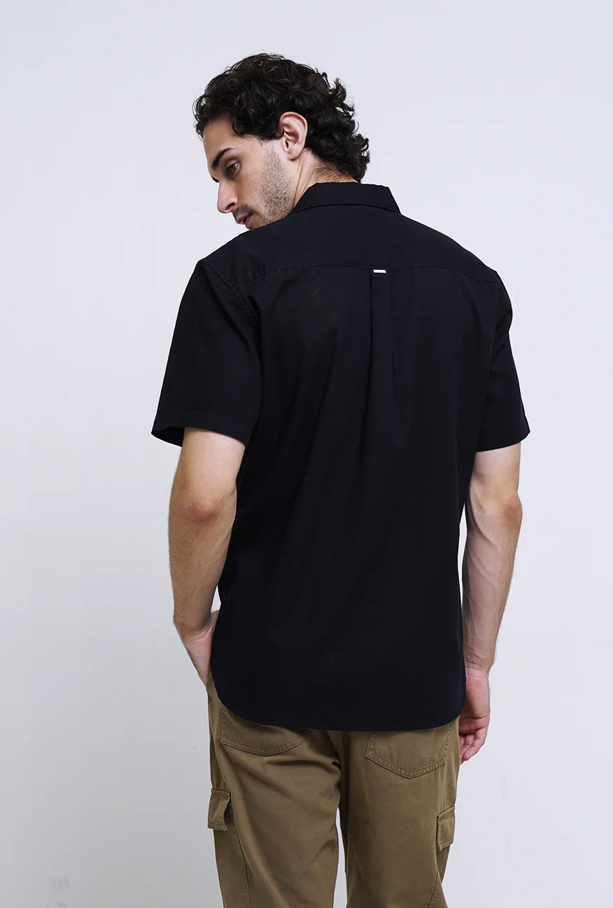 Kemeja Lengan Pendek Omen Black - Image 6