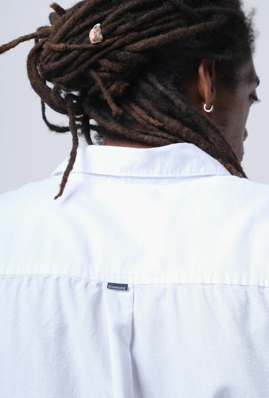 Kemeja Lengan Pendek Omen Offwhite - Image 4