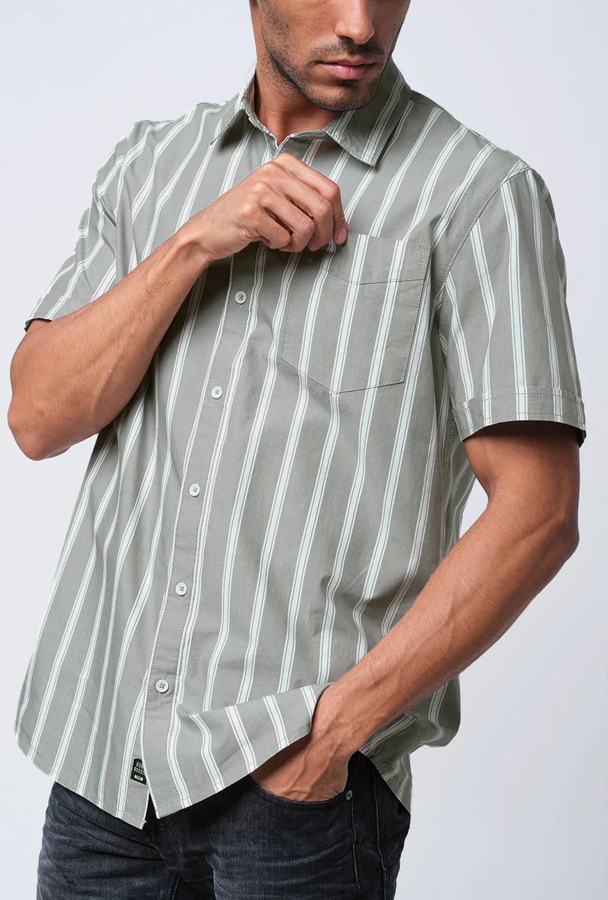 Kemeja Lengan Pendek Regular Maori Green Offwhite - Image 4