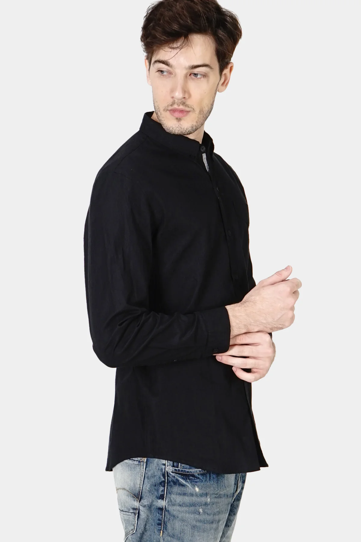 Kemeja Lengan Panjang Lemmy Black Regular - Image 2