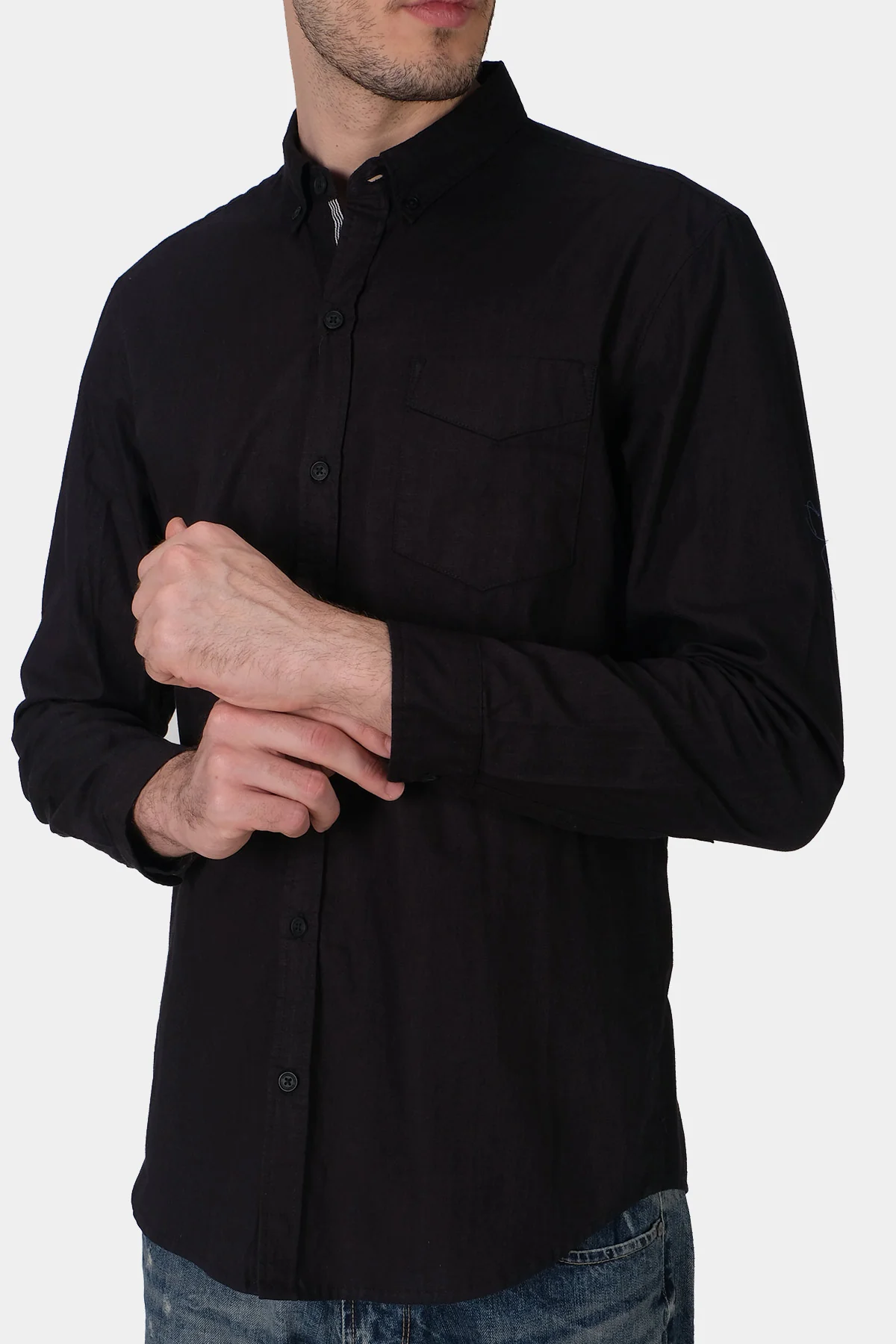 Kemeja Lengan Panjang Lemmy Black Regular - Image 3