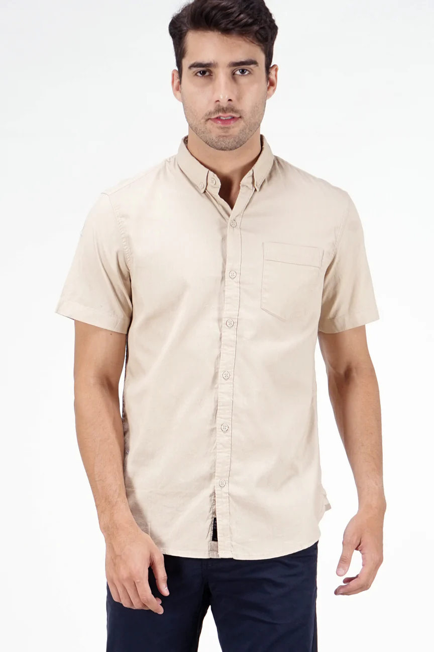 Kemeja Lengan Pendek Magnus 19 Khaki Regular