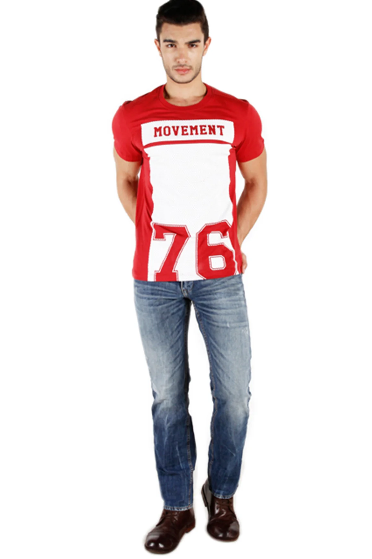 T-Shirt Lengan Pendek Move Run Maroon - Image 4