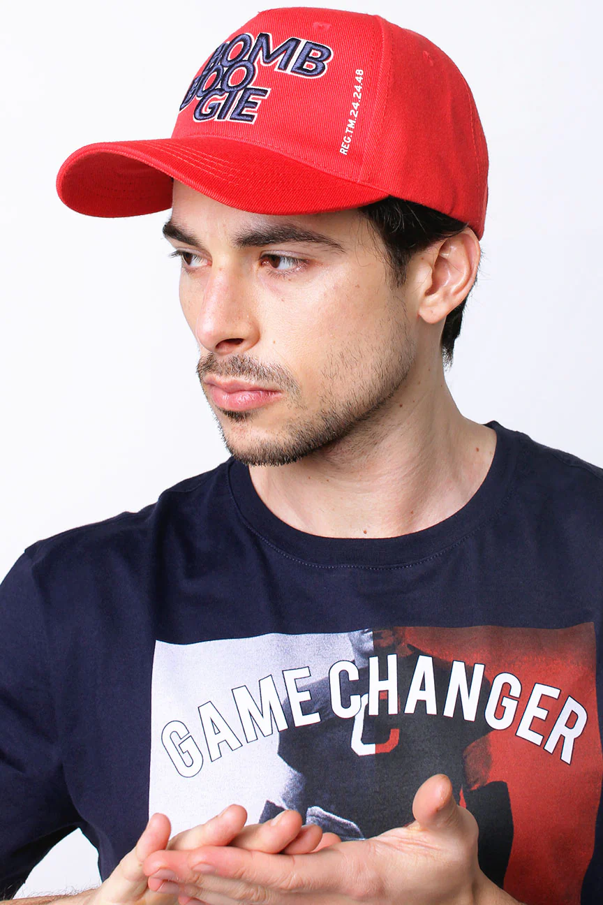 Topi Mulher Red