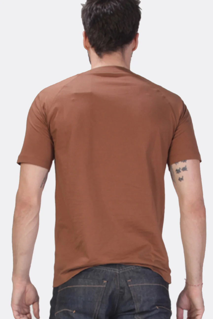 T-Shirt Lengan Pendek Neckle Brown Brown - Image 4