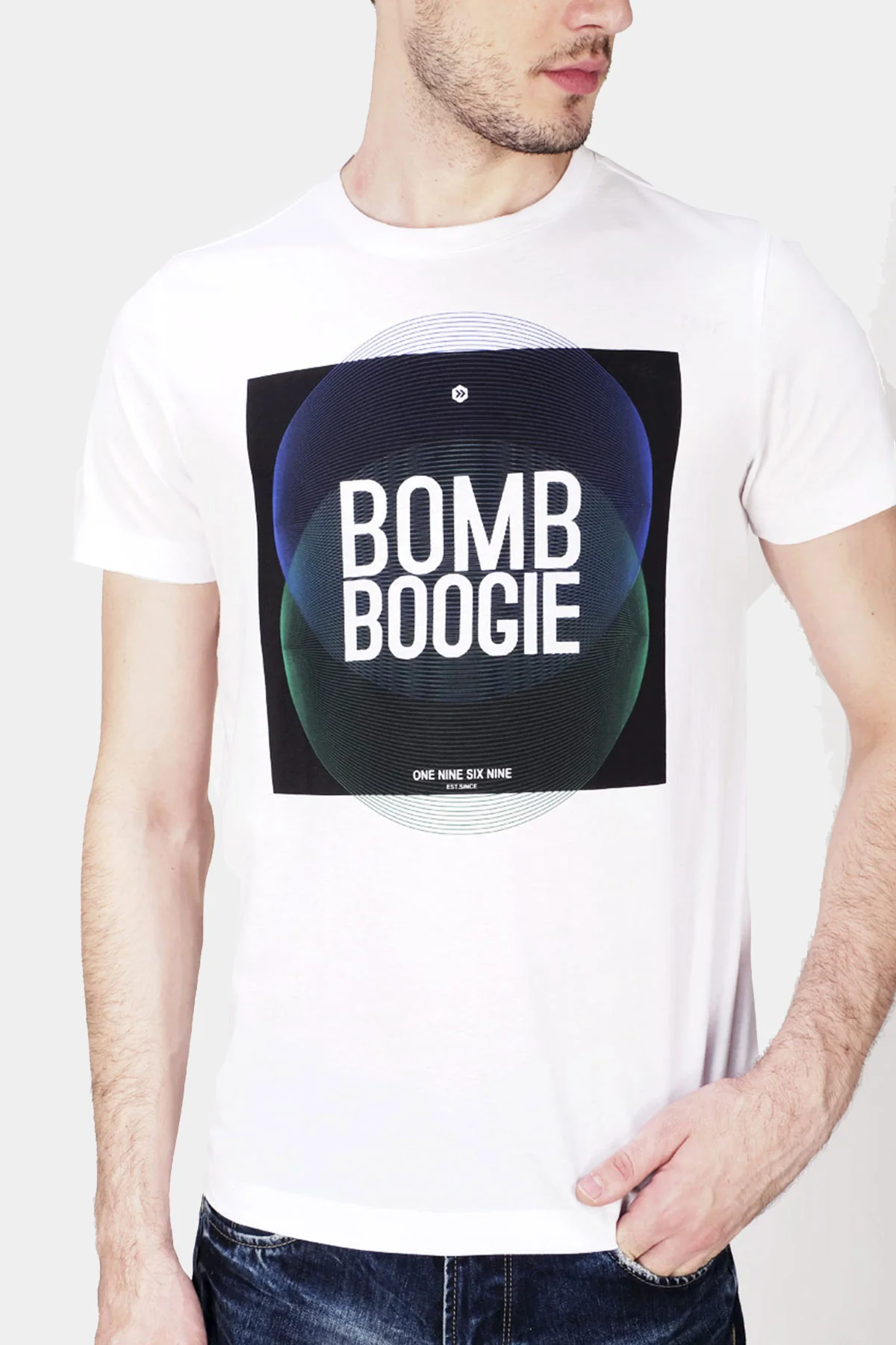 T-Shirt Lengan Pendek Noveltics Offwhite - Image 2