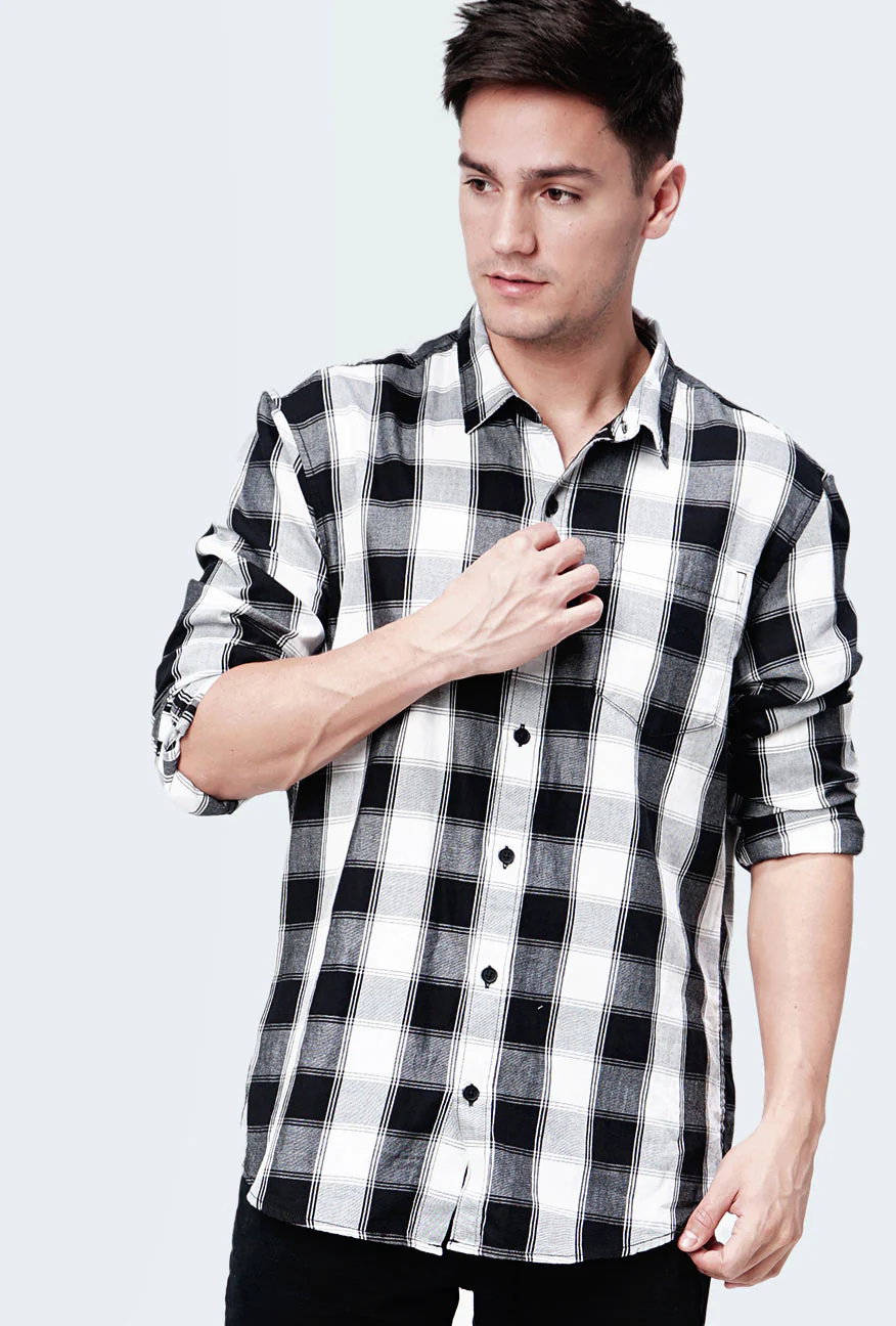 Kemeja Lengan Panjang Portnoy Black Offwhite - Image 3