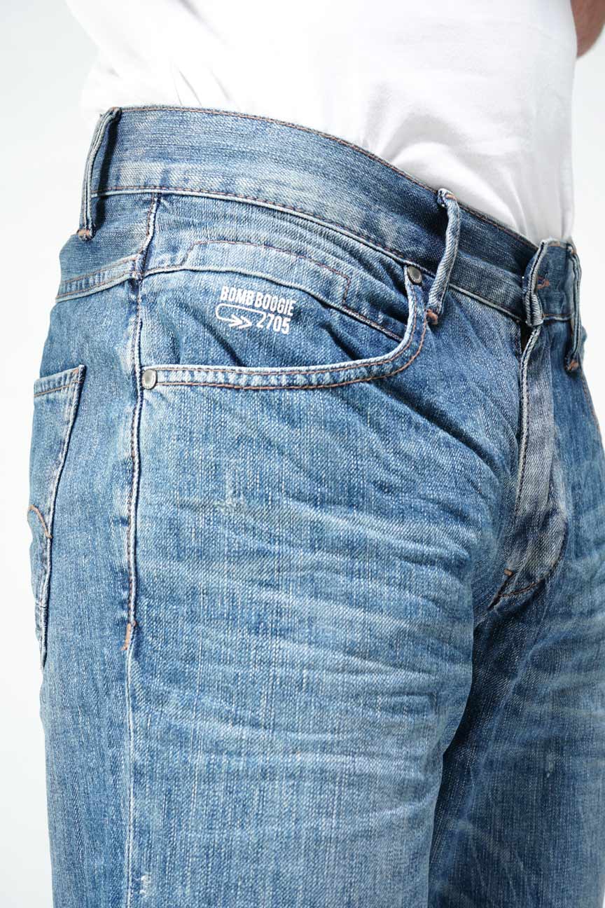 Jeans Reguler 70 Series Light Blue - Image 5