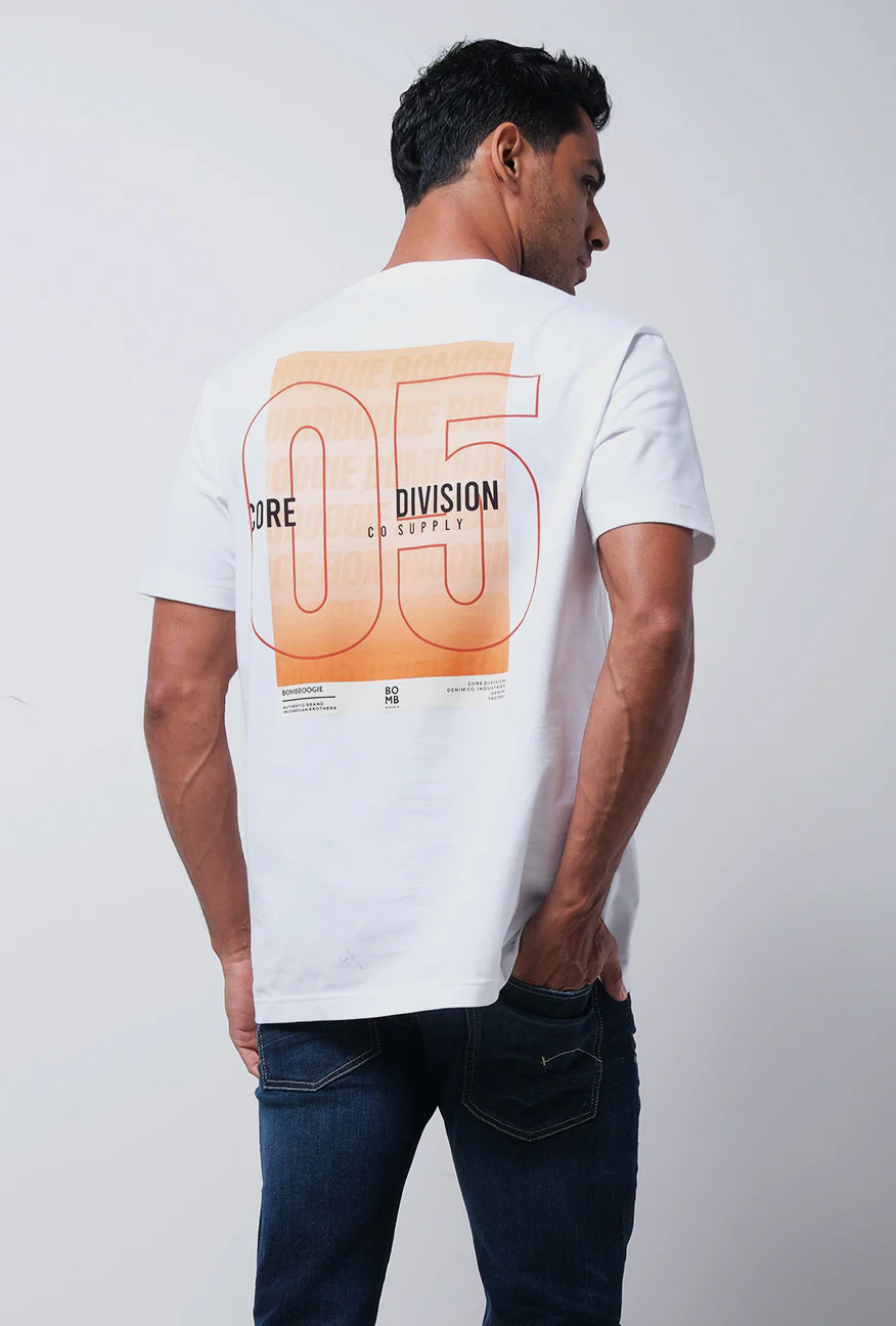 T-Shirt Lengan Pendek Bradle Regular Offwhite - Image 2