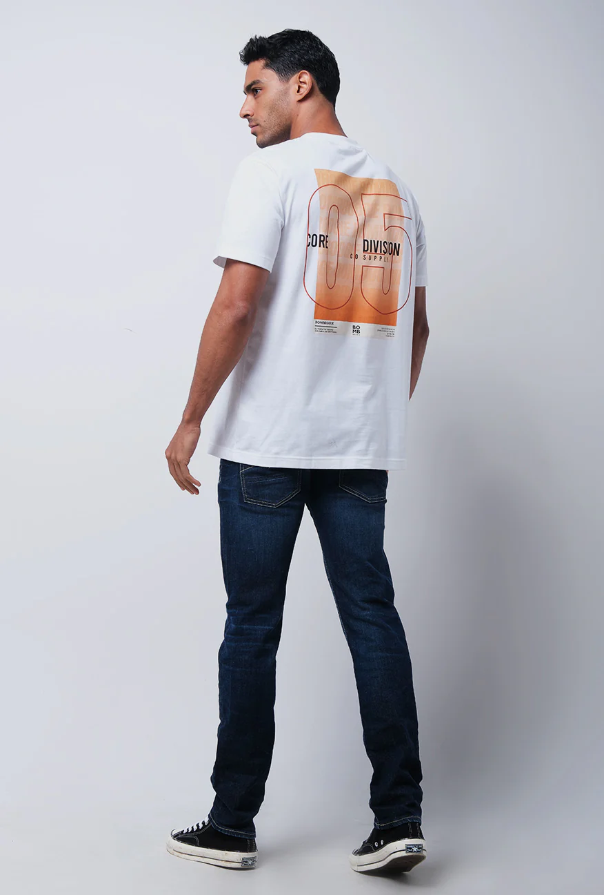 T-Shirt Lengan Pendek Bradle Regular Offwhite - Image 7