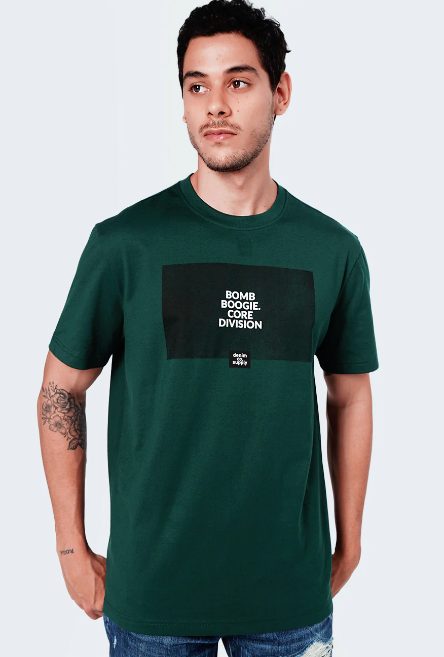 T-Shirt Lengan Pendek Regular Higgs Dark Green - Image 3