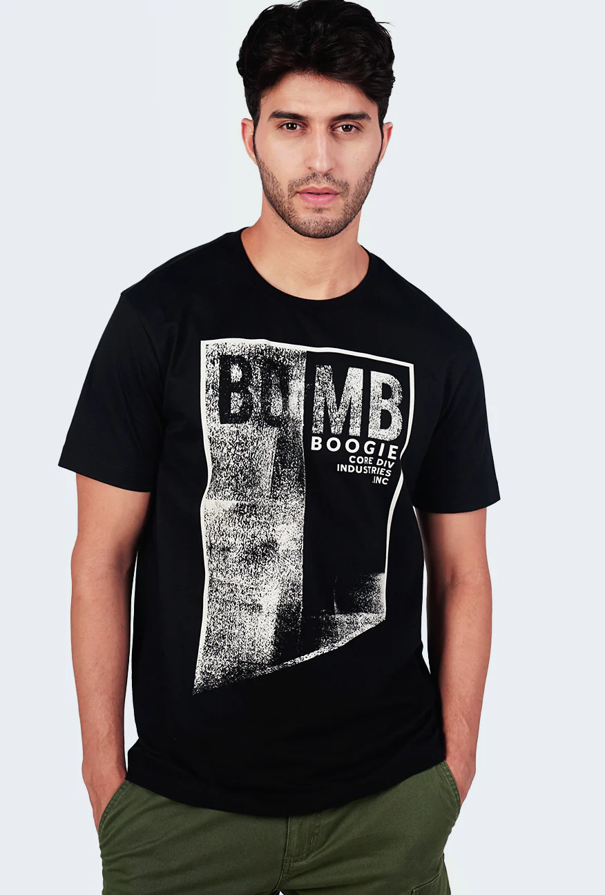 T-Shirt Lengan Pendek Klover Black Slimfit - Image 3