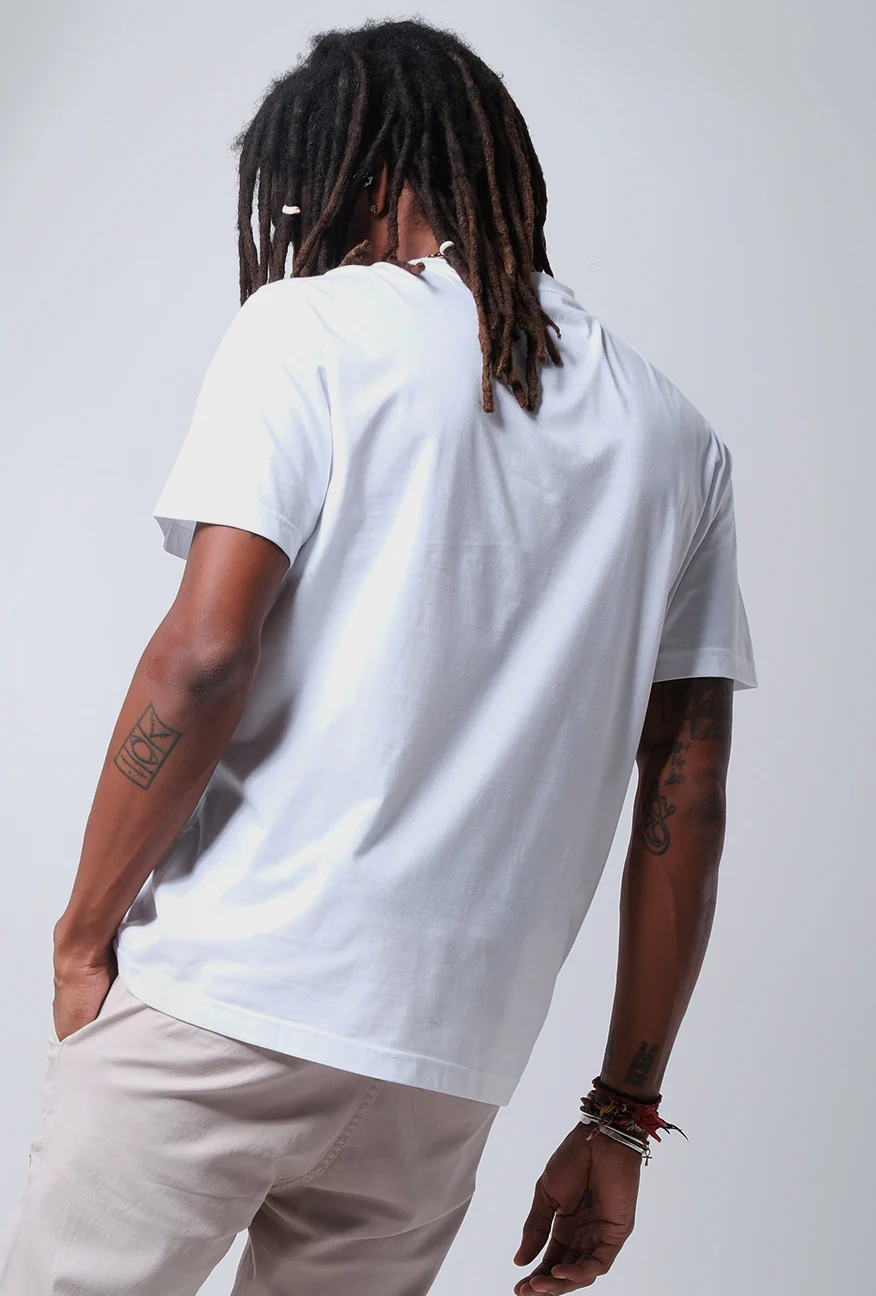 T-Shirt Lengan Pendek Regular Anemic Offwhite - Image 3