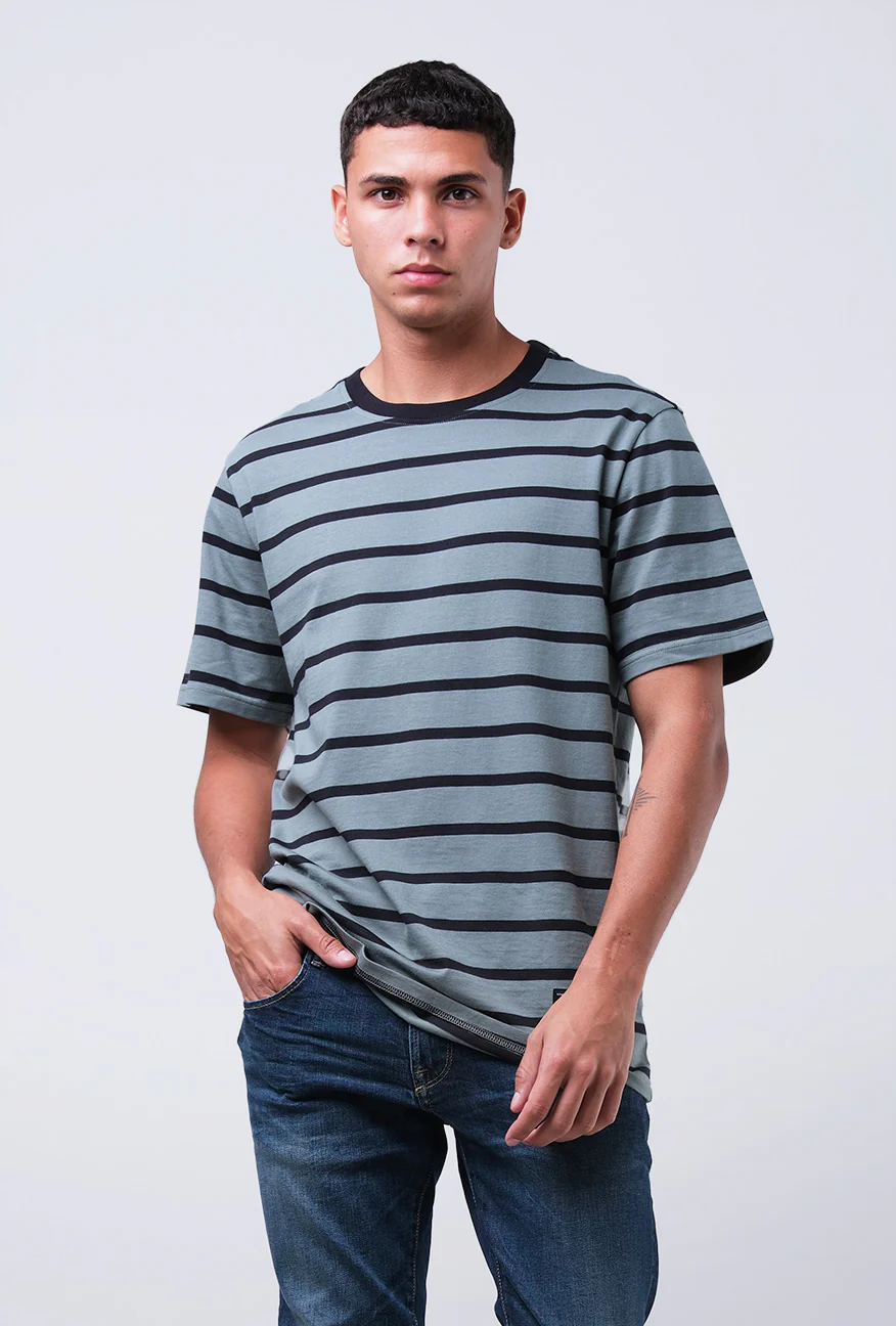 T-Shirt Lengan Pendek Regular Branca Green Black Stripe 2.0 - Image 2