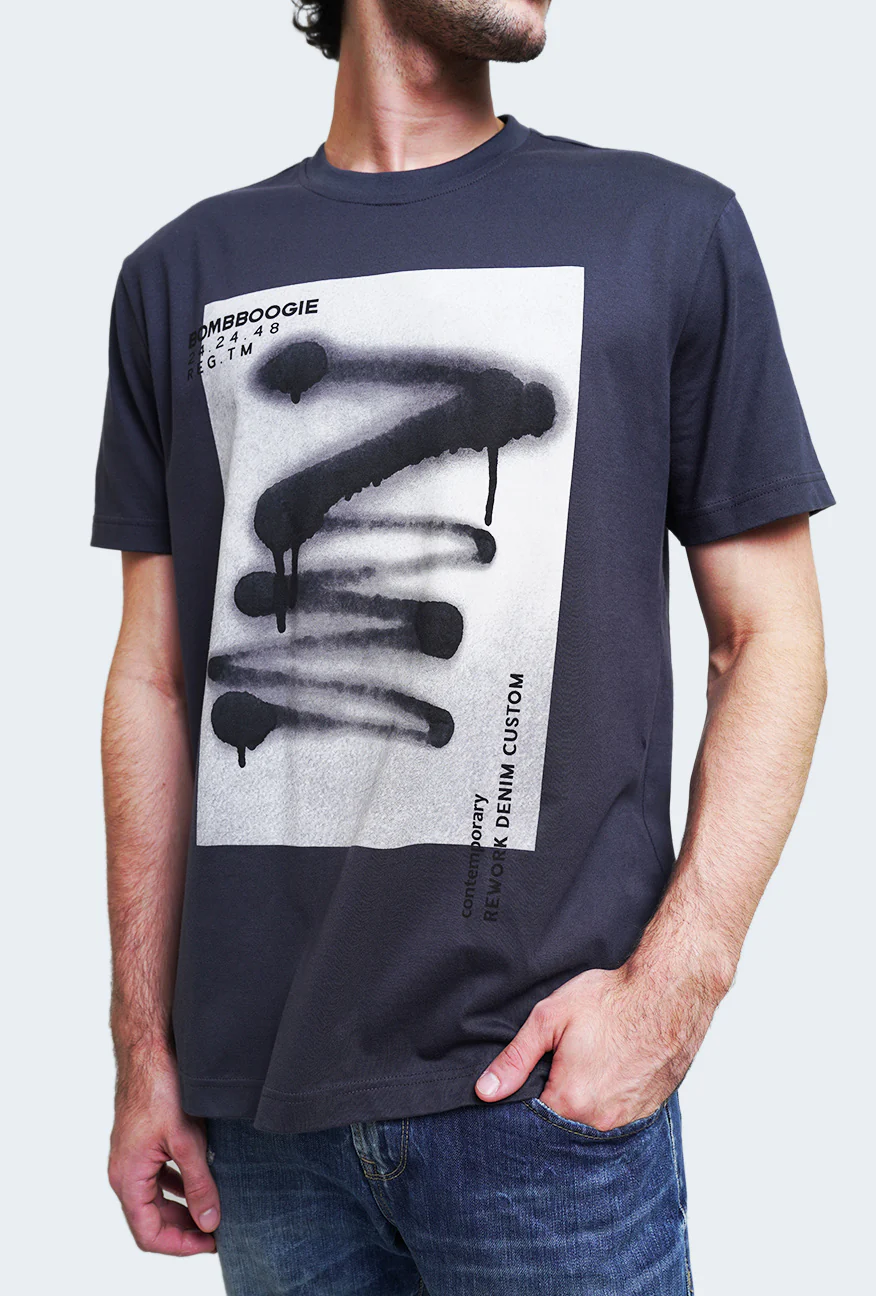T-Shirt Lengan Pendek Regular Branco Dark Grey