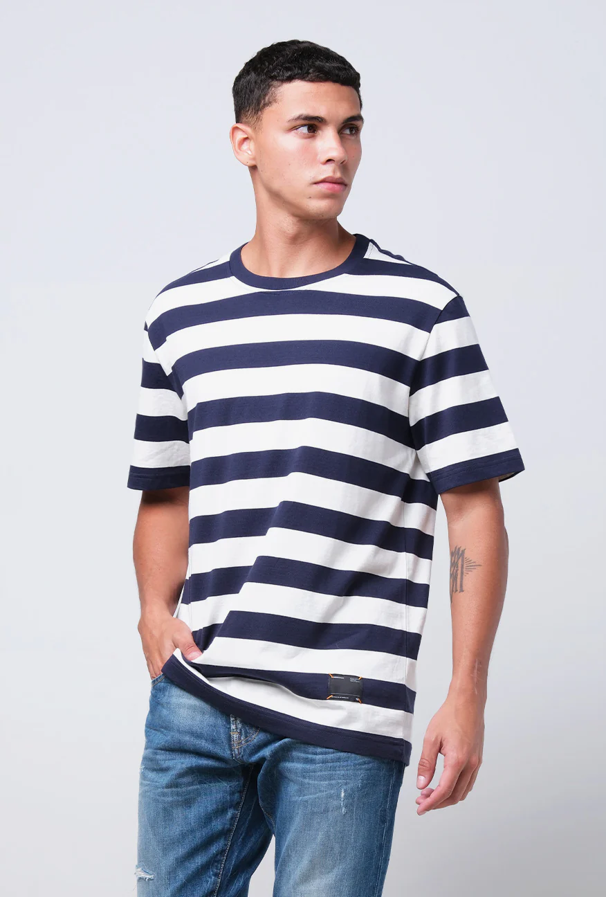 T-Shirt Lengan Pendek Regular Cruzzy Navy White