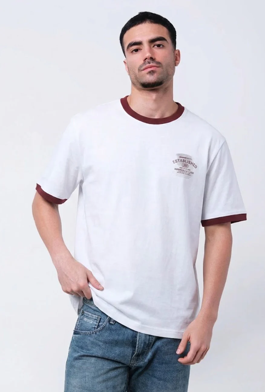 T-Shirt Lengan Pendek Regular Edgy White - Image 3