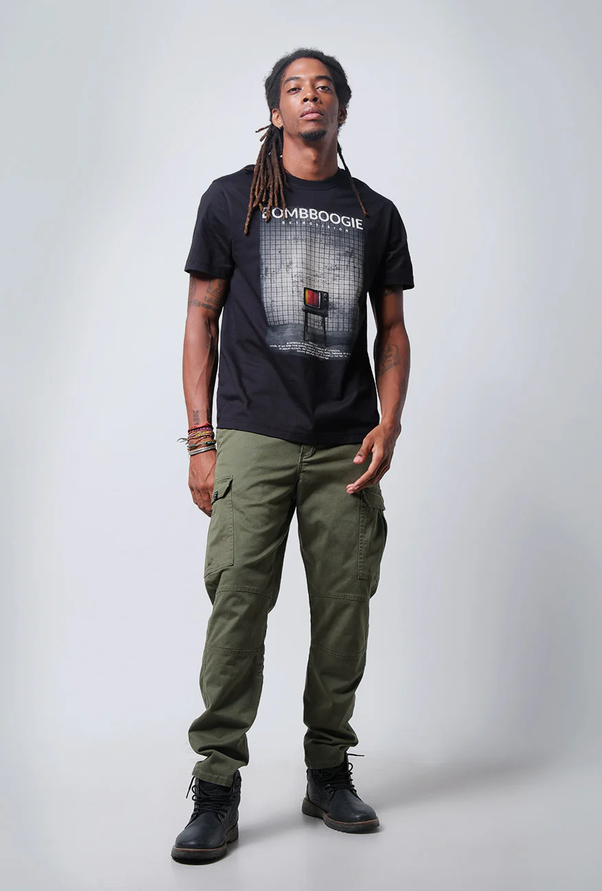 T-Shirt Lengan Pendek Regular Heretics Black - Image 3