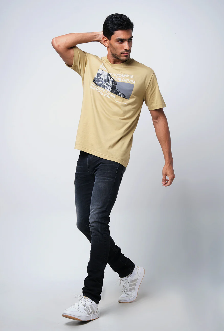 T-Shirt Lengan Pendek Regular Herren Olive - Image 2
