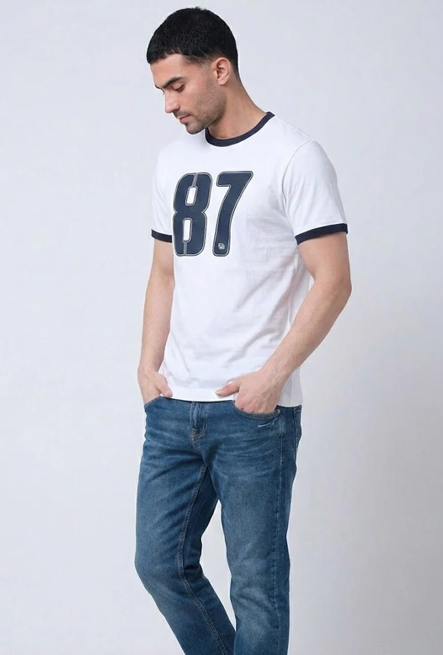 T-Shirt Lengan Pendek Regular Kritzy White 2.0 - Image 3