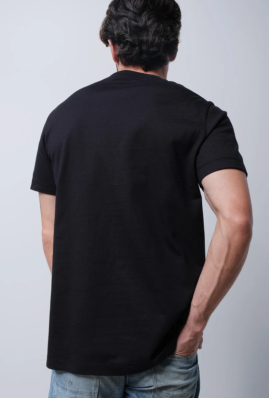 T-Shirt Lengan Pendek Regular Lauter Black - Image 4