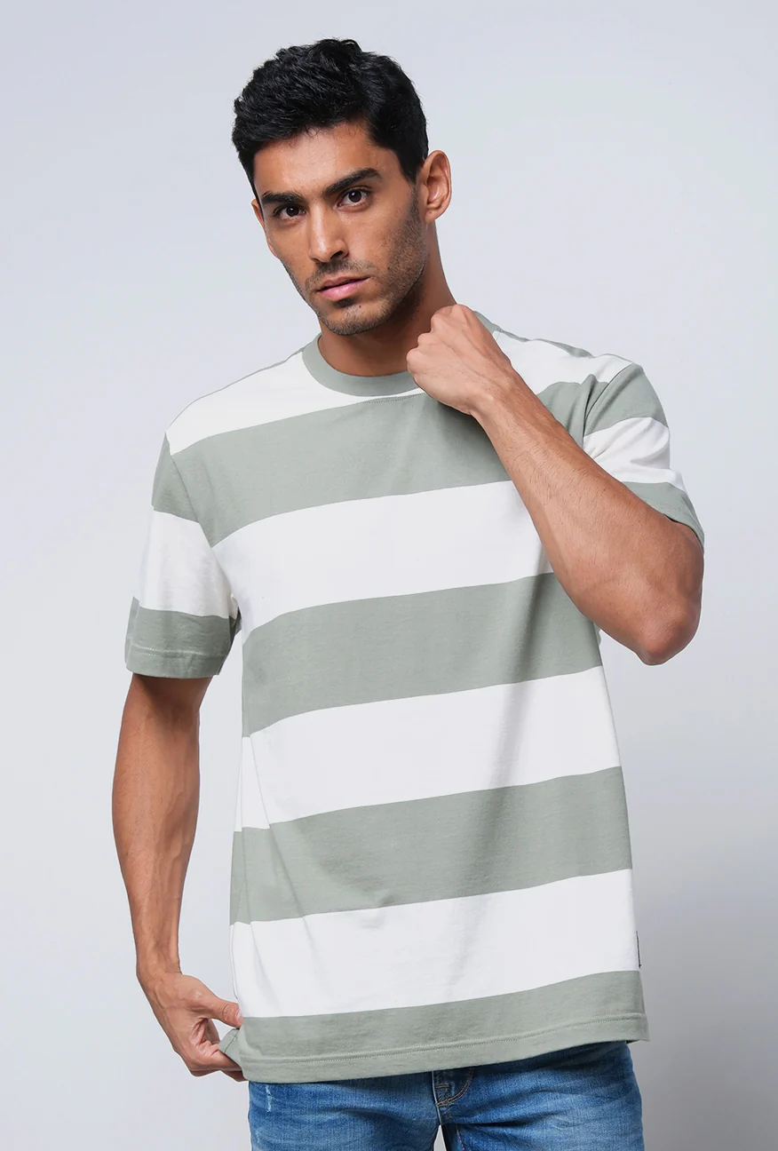 T-Shirt Lengan Pendek Regular Lizzi Stripe Olive White - Image 2