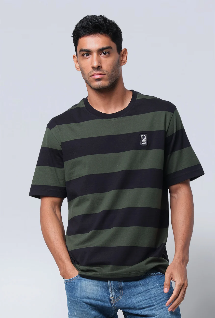 T-Shirt Lengan Pendek Regular Mossy Black Green - Image 3