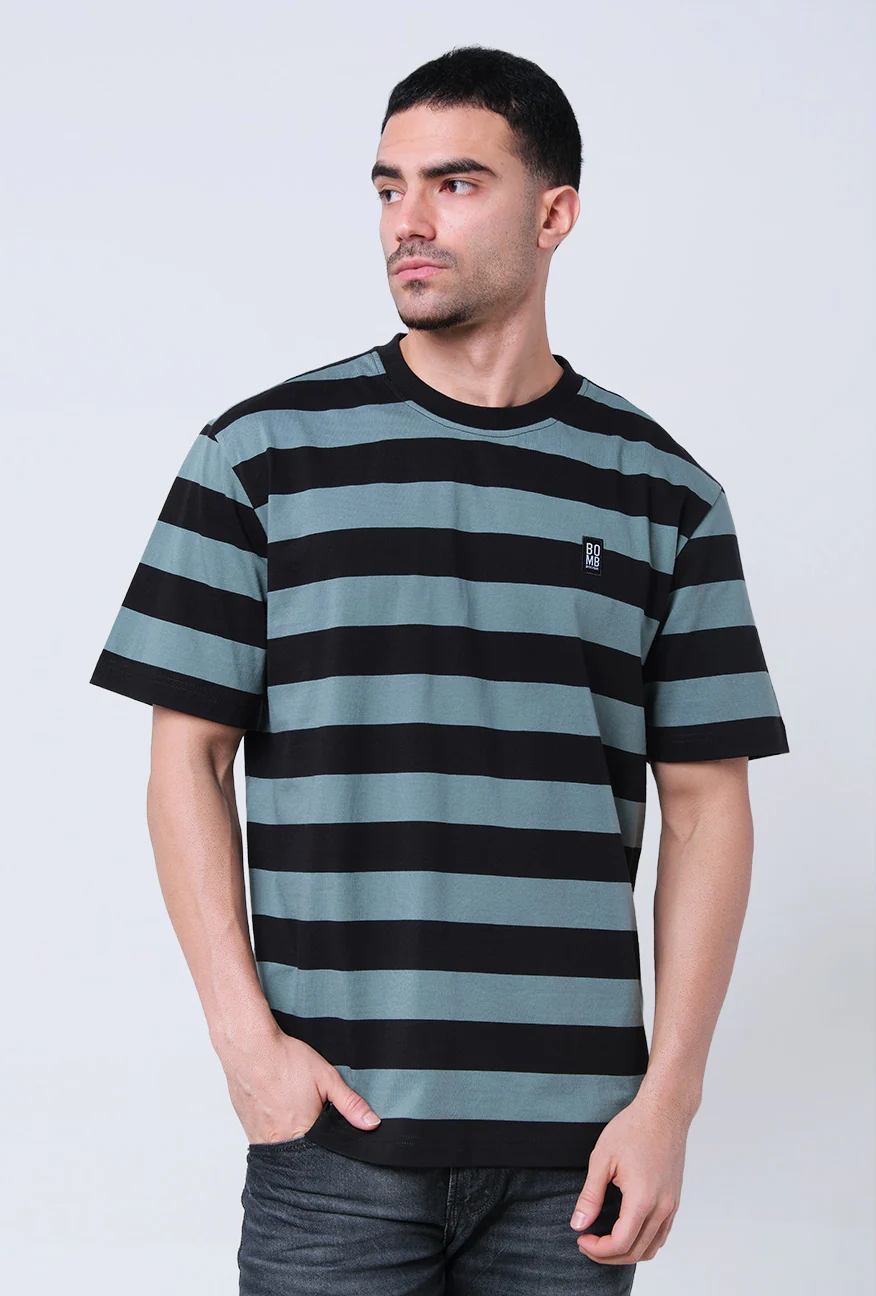 T-Shirt Lengan Pendek Regular Pluff Black Green