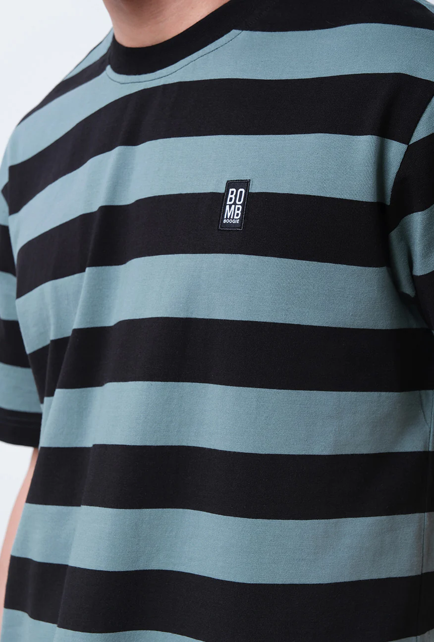 T-Shirt Lengan Pendek Regular Pluff Black Green - Image 3