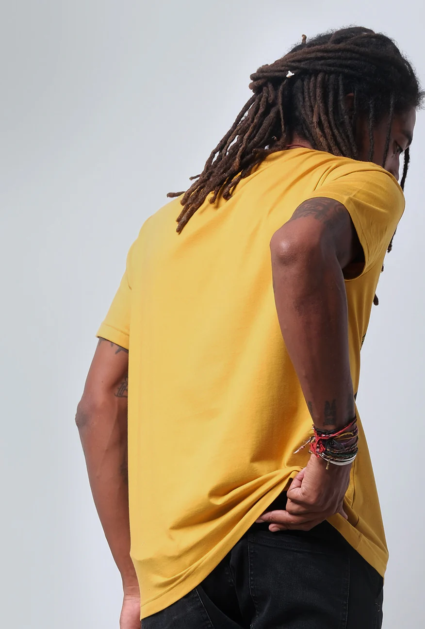 T-Shirt Lengan Pendek Regular Raxell Mustard - Image 4