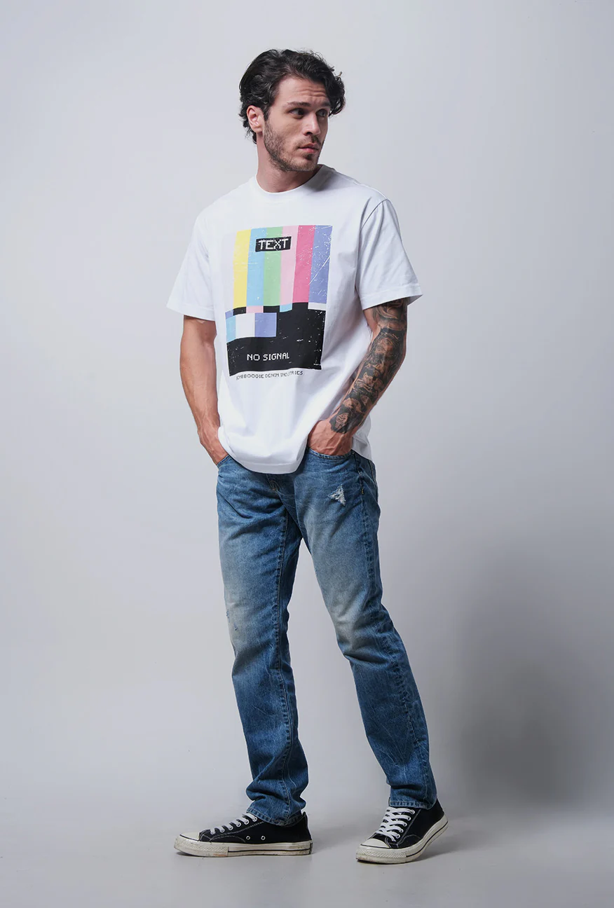 T-Shirt Lengan Pendek Regular Revolv Offwhite - Image 2