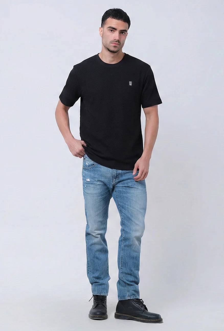 T-Shirt Lengan Pendek Regular Rougan Black - Image 4