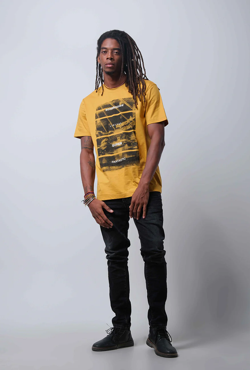 T-Shirt Lengan Pendek Regular Slander Mustard - Image 2