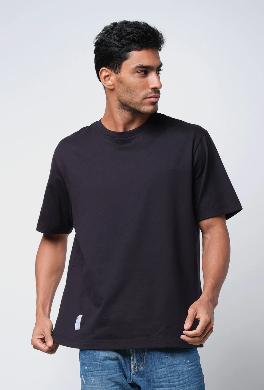 T-Shirt Lengan Pendek Regular Texto Black - Image 3