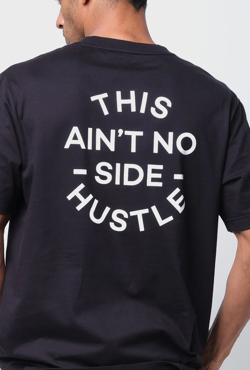 T-Shirt Lengan Pendek Regular Texto Black - Image 4