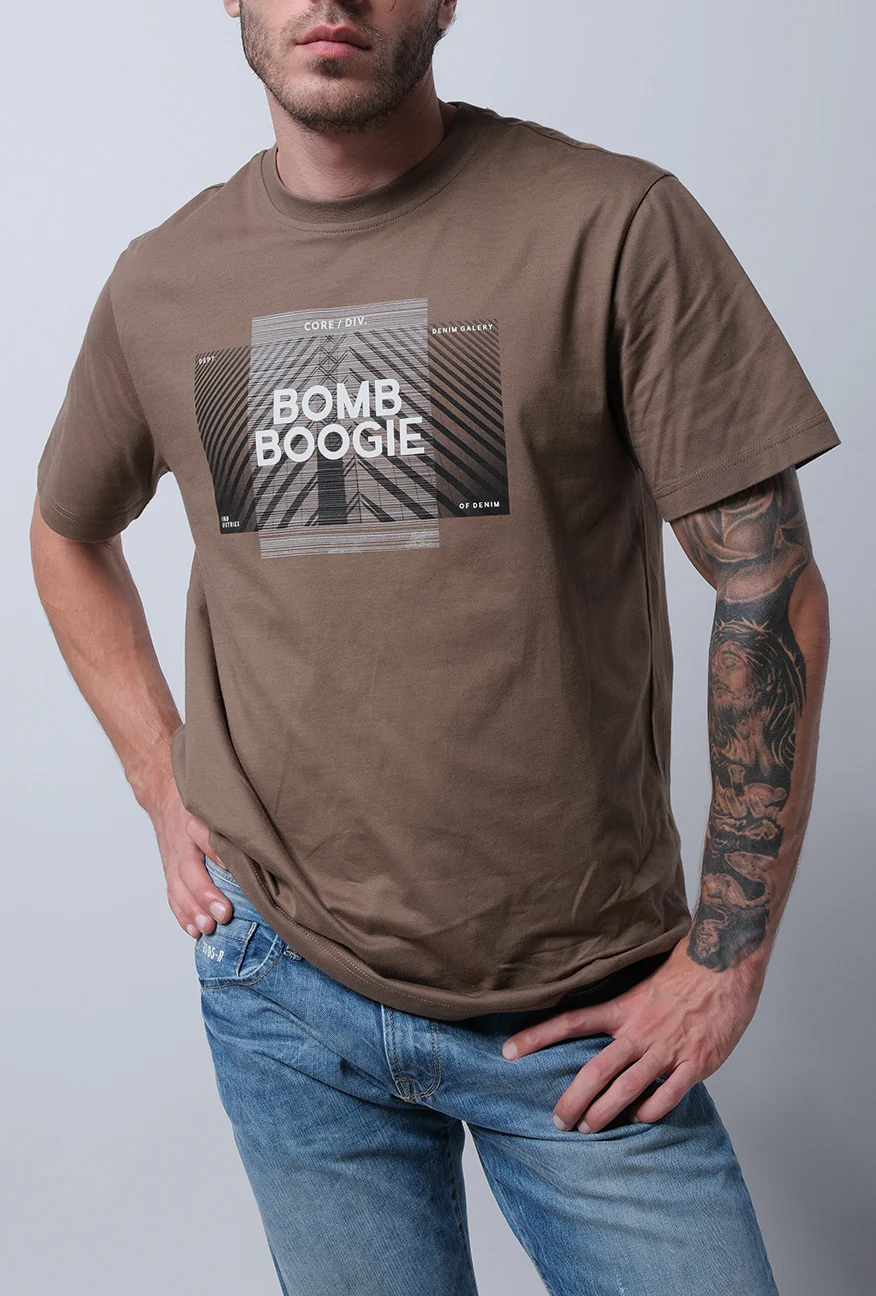 T-Shirt Lengan Pendek Regular Troite Brown