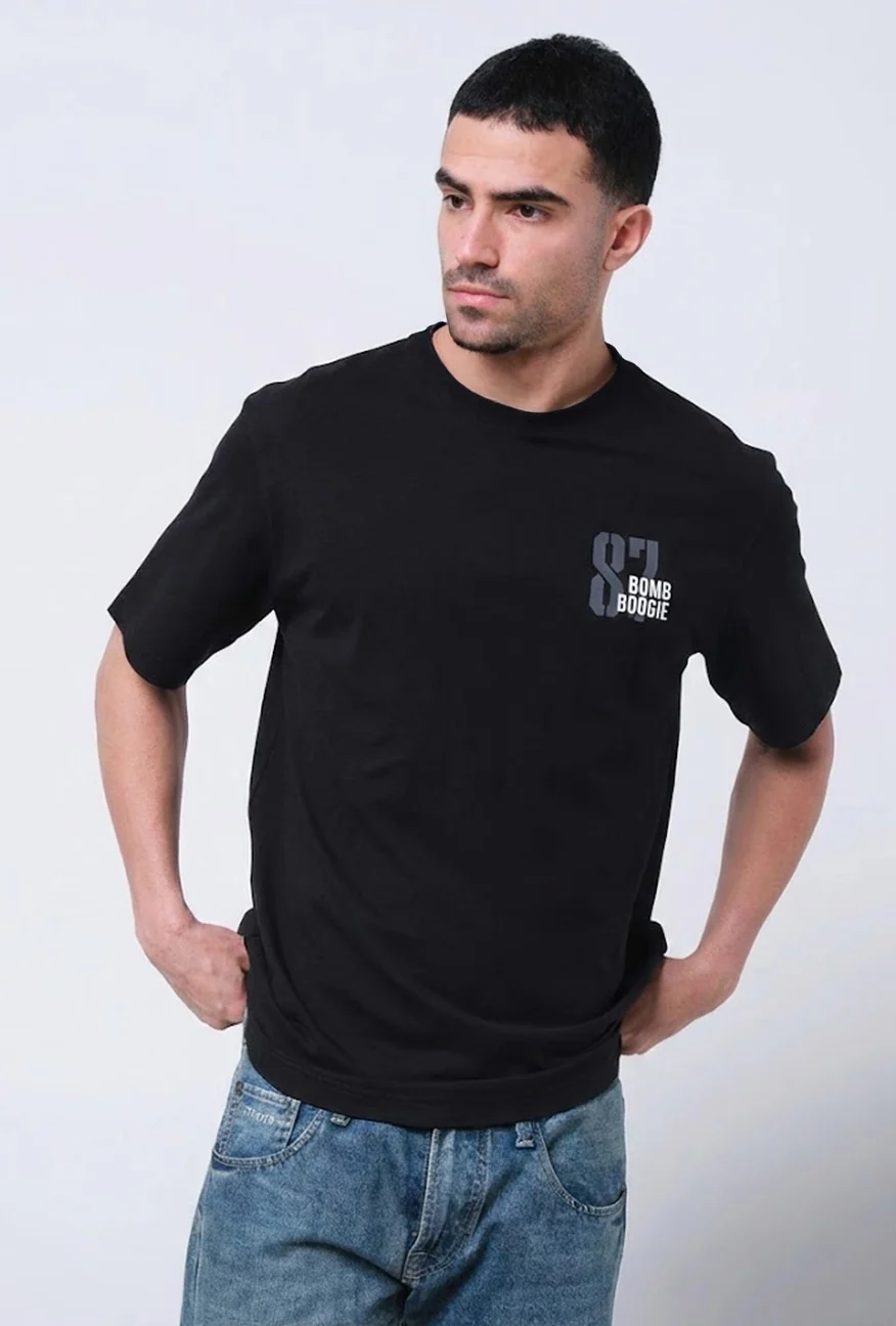 T-Shirt Lengan Pendek Regular Tronel Black 2.0 - Image 4