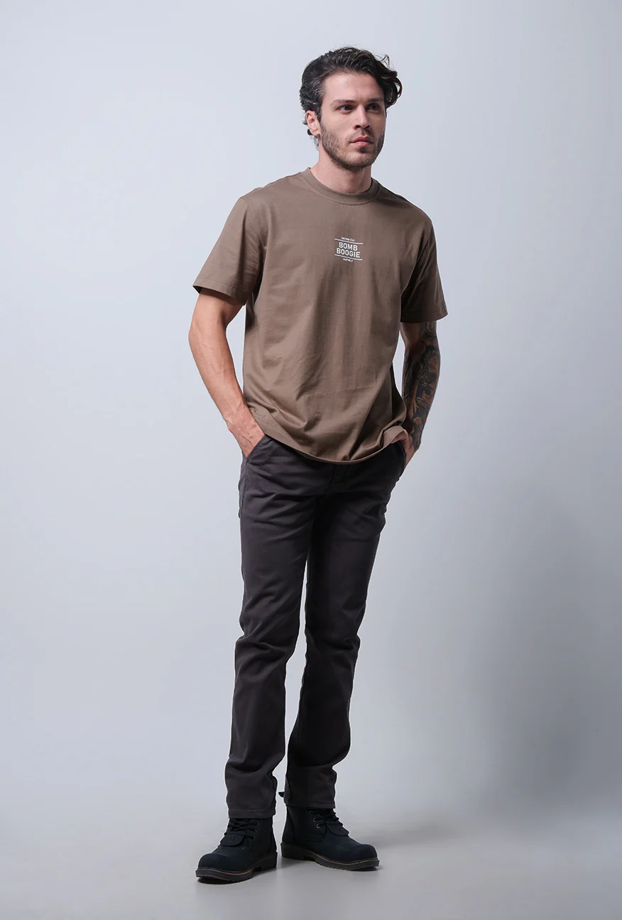 T-Shirt Lengan Pendek Regular Trytant Dark Brown - Image 3