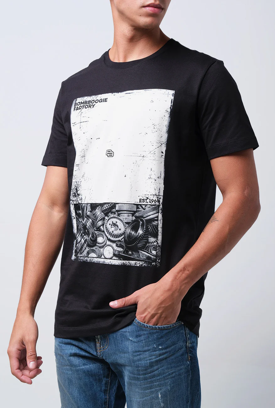 T-Shirt Lengan Pendek Slimfit Lerby black - Image 4