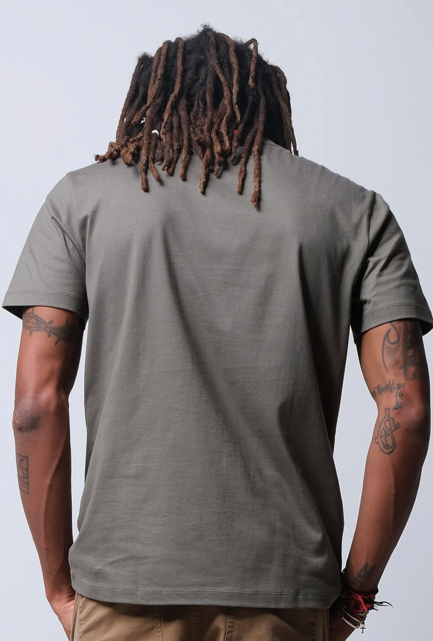 T-Shirt Lengan Pendek Slimfit Nigma Olive - Image 4