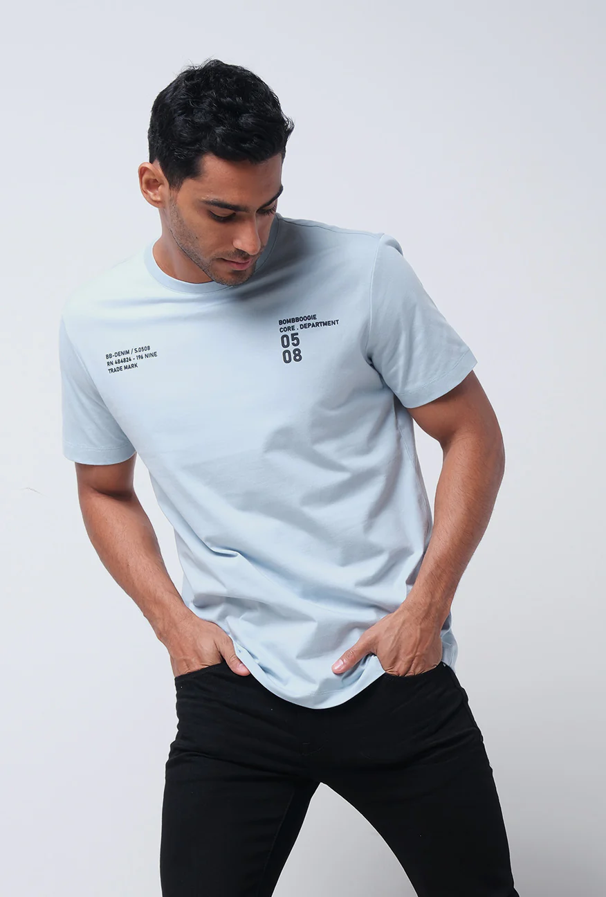 T-Shirt Lengan Pendek Slimfit Voulty Baby Blue