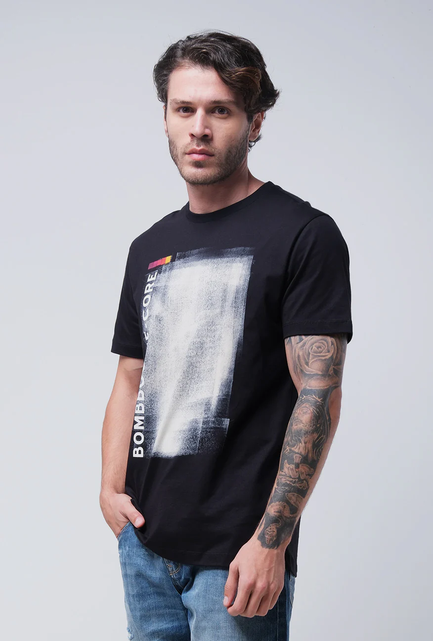 T-Shirt Lengan Pendek Slimfit Wolter Black