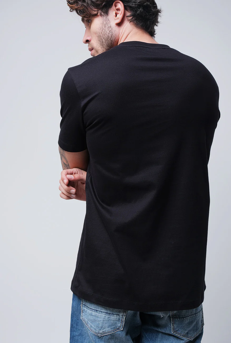 T-Shirt Lengan Pendek Slimfit Wolter Black - Image 4